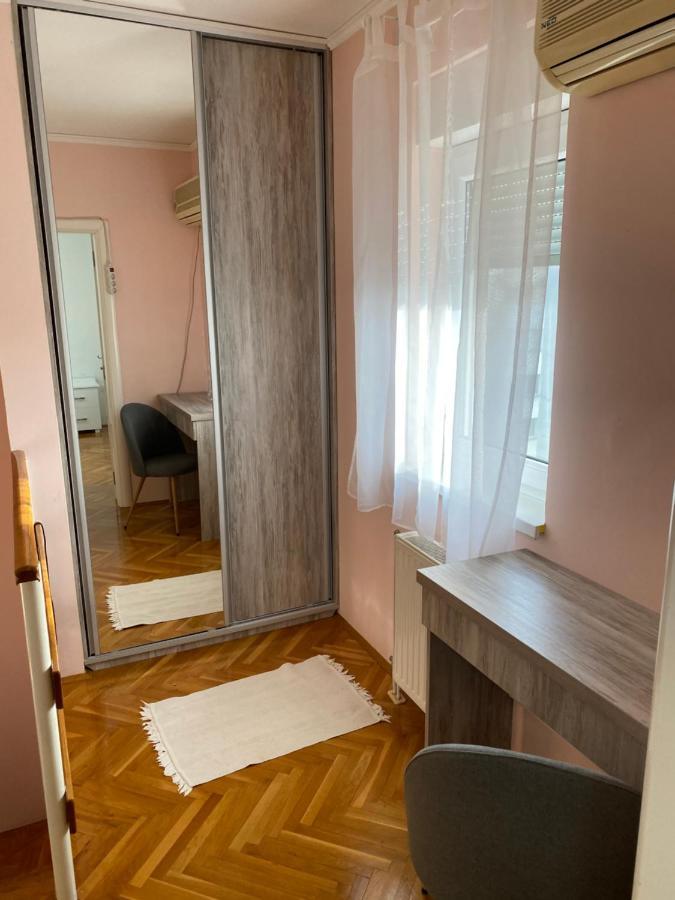Apartment Cactus 021 Нови Сад Екстериор снимка