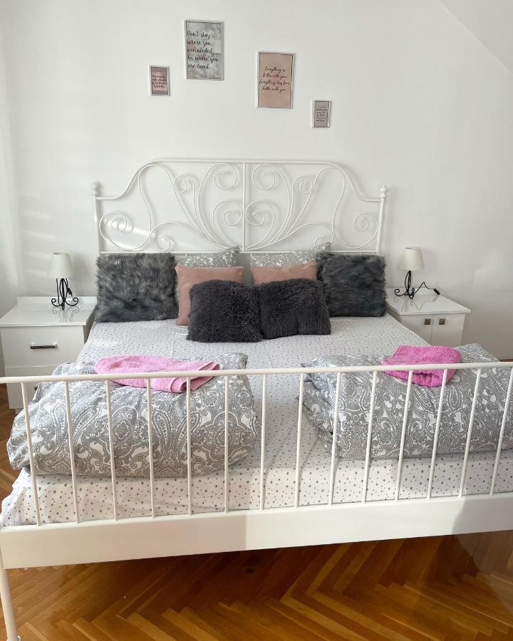 Apartment Cactus 021 Нови Сад Екстериор снимка