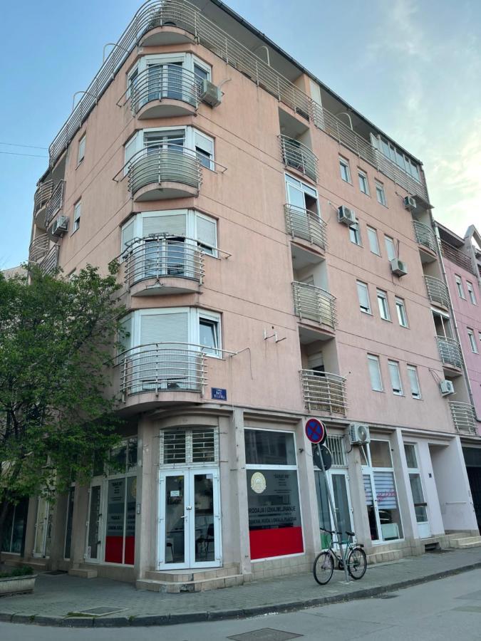 Apartment Cactus 021 Нови Сад Екстериор снимка